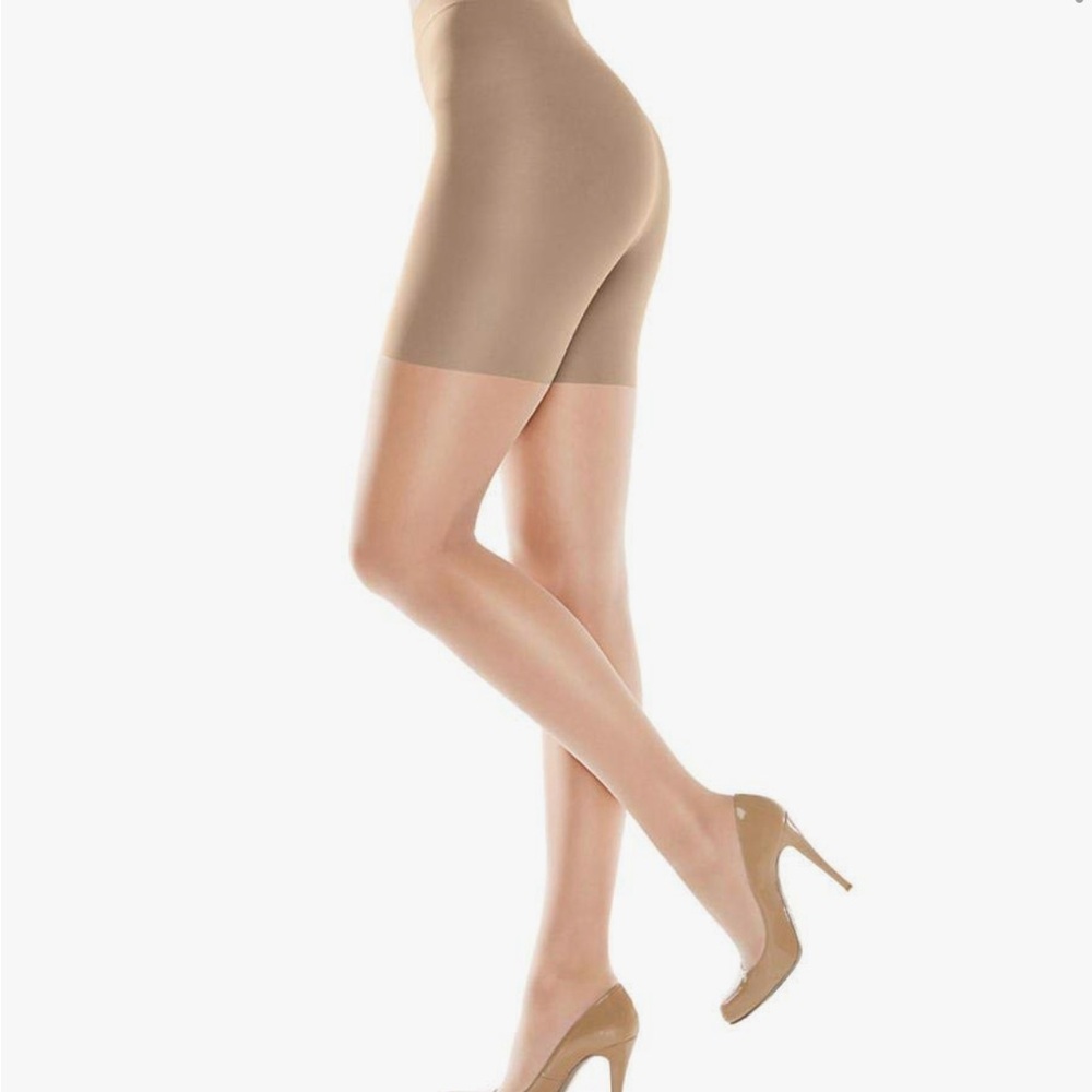 SPANX Assets Mid-Thigh Shaper in Nude